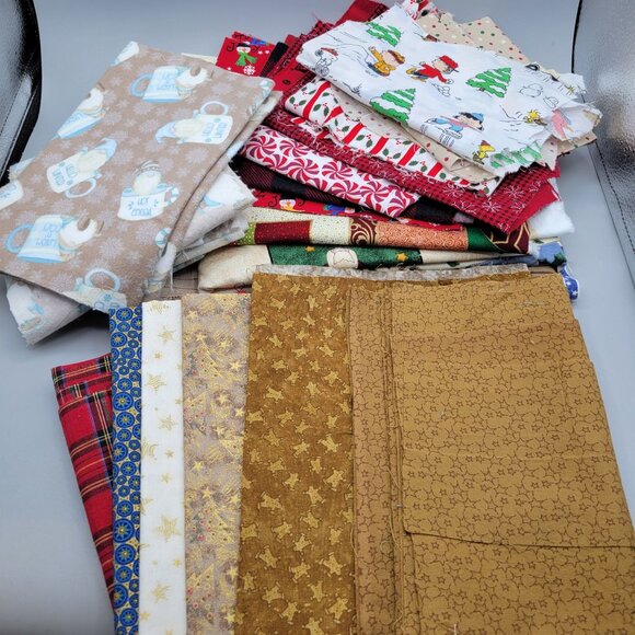 Holiday Seasonal Fabric Scraps Crafting Quilting Fabric Bundle 3.1 lbs - Picture 2 of 7